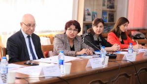Gender yönümlü pedaqogika üzrə təhsil resurslarının tədris kurikulumlarına inteqrasiyası ilə bağlı yol xəritəsi hazırlandı -       FOTO — foto 3