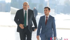 Müxalif partiya sədrləri YAP-ın 30 illik yubileyinə qatıldı:       Əli İnsanov, İlqar Məmmədov, İqbal Ağazadə, Tural Abbaslı, Ağasif Şakiroğlu - FOTO — foto 2