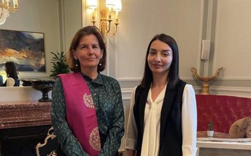 Leyla Abdullayeva Fransanın Azərbaycandakı yeni səfiri ilə görüşdü