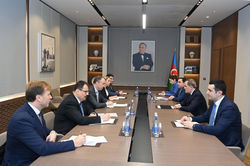 Ceyhun Bayramov Avropa İttifaqının xüsusi nümayəndəsini Ermənistanın təxribatları barədə məlumatlandırdı