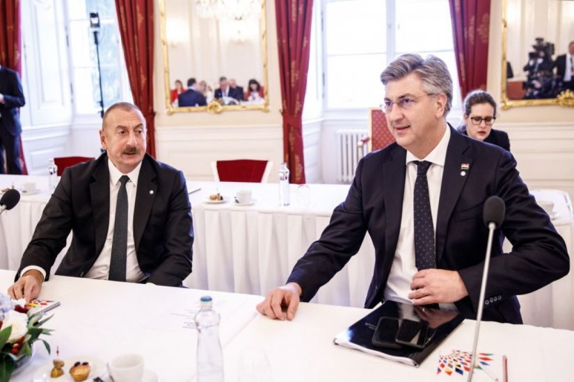 İlham Əliyev: “Azərbaycan Türkiyə və Ermənistan arasında münasibətlərin normallaşdırılması üzrə aparılan prosesi dəstəkləyir”