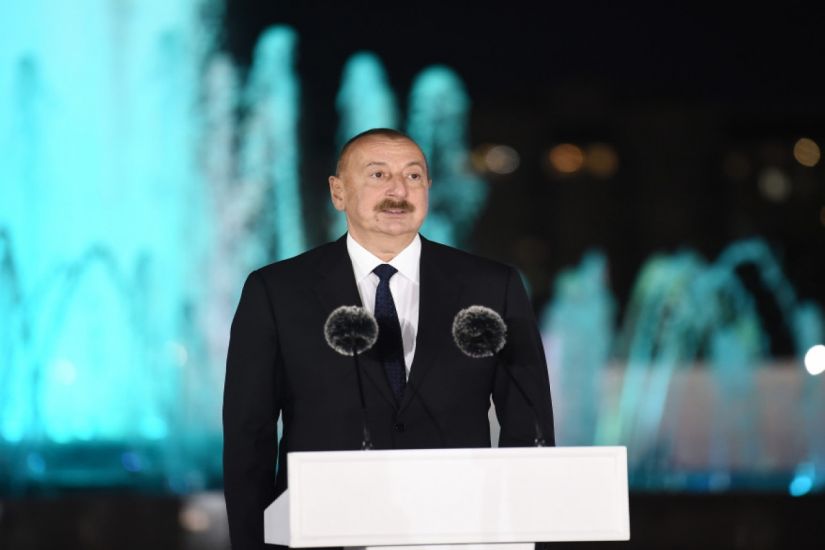 "Qırğız torpağında bir daha görürəm ki, qardaşlığımız sözdə deyil, əməldədir" -     Prezident