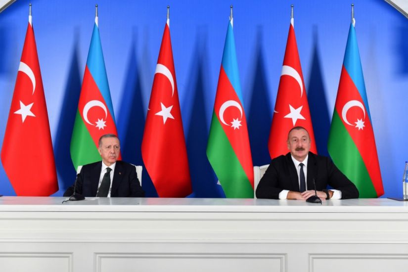 Azərbaycan və Türkiyə prezidentləri mətbuata bəyanatla çıxış etdilər -   YENİLƏNDİ - 2