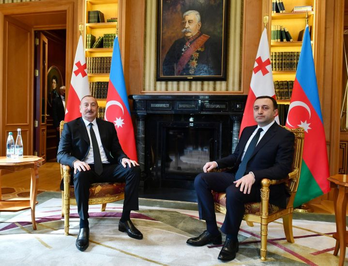 İlham Əliyevin Gürcüstanın Baş naziri ilə təkbətək görüşü başladı -   FOTO - YENİLƏNDİ