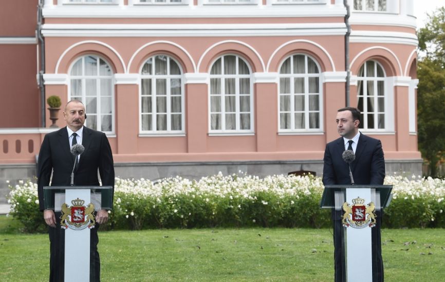 Baş nazir İrakli Qaribaşvili: Prezident İlham Əliyevin Azərbaycan-Gürcüstan əməkdaşlığına töhfəsi böyükdür