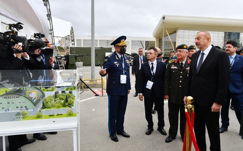 Prezident İlham Əliyev 4-cü “ADEX” və 13-cü “Securex Caspian” sərgiləri ilə tanış olub -       YENİLƏNDİ