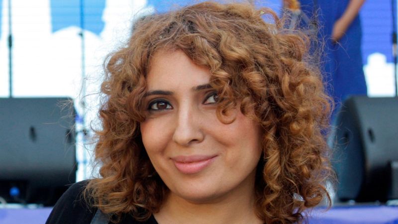 “Elçibəy tez-tez depressiyaya düşürdü, atam onu qara fikirlərdən uzaqlaşdırırdı”