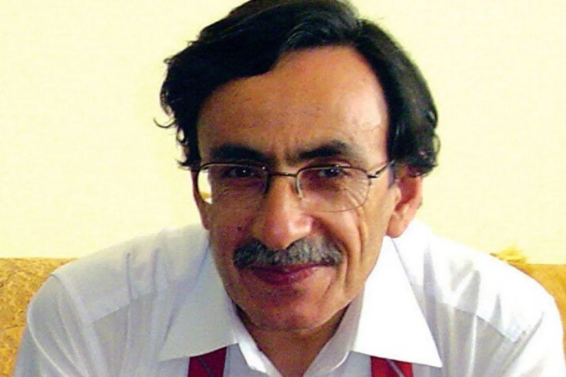 Yazıçı vəfat etdi