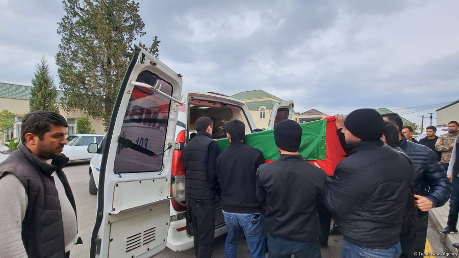 Əsgərimiz minaya düşüb şəhid oldu
