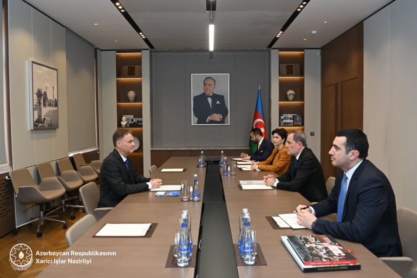 Ceyhun Bayramov Avropa Şurası Bakı ofisinin rəhbəri Petr Siç ilə görüşdü