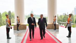 İlham Əliyevin Düşənbədə rəsmi qarşılanma mərasimi oldu -       FOTOLAR — foto 10