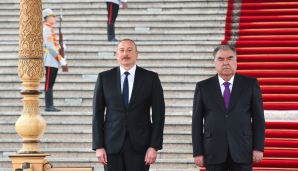 İlham Əliyevin Düşənbədə rəsmi qarşılanma mərasimi oldu -       FOTOLAR — foto 5