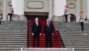 İlham Əliyevin Düşənbədə rəsmi qarşılanma mərasimi oldu -       FOTOLAR — foto 8