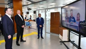 Prezident İlham Əliyev və Baş nazir İrakli Qaribaşvili Qəbələ regional “ASAN xidmət“ mərkəzində olublar -   FOTO — foto 6