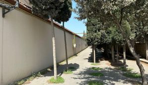 Deputat Hacıbala Abutalıbovun villalarının fotolarını paylaşdı -   "Özünü mütrüf kimi göstərən şəxsin illərlə bağlı qalan villaları..." — foto 2