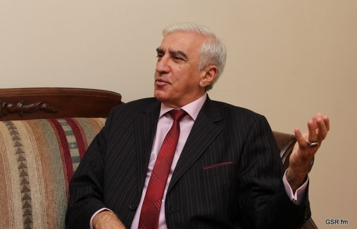 İlham Namiq Kamal: “Sənət adamlarının son mənzilə teatrdan yola salınması məsələsi həll edilib”