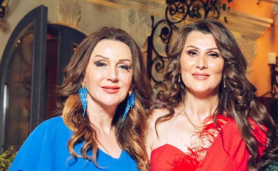 "Bacım min modelə dəyər"