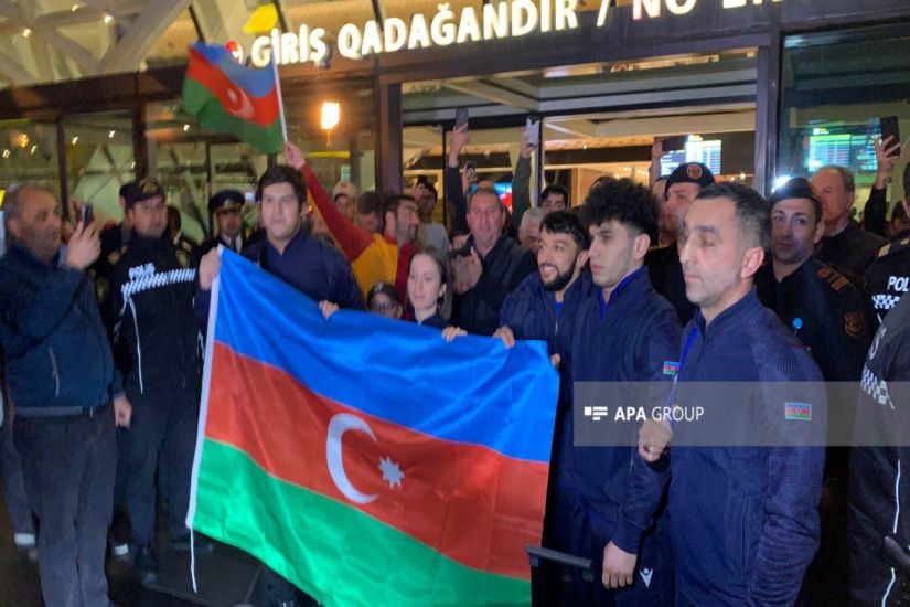 Ağırlıqqaldırma üzrə Azərbaycan millisi coşğu ilə qarşılanıb