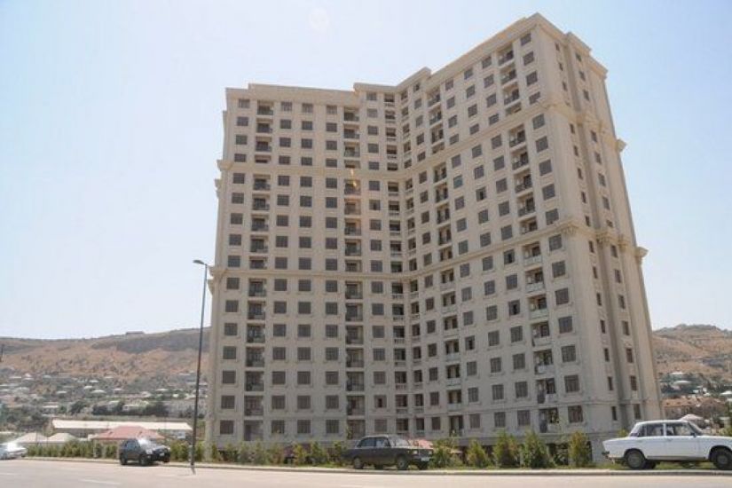Jurnalistlər binasını tikən şirkətin əmlaklarının müsadirəsi ilə bağlı yekun qərar verildi