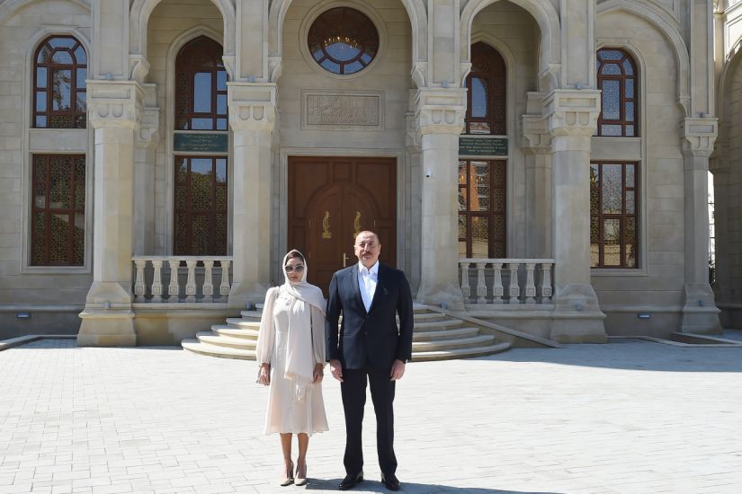 Prezident və birinci xanım “Cümə” məscidinin açılışında iştirak etdilər -   YENİLƏNDİ - FOTOLAR