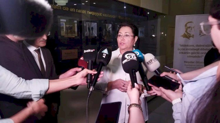 Elmira Axundova Kiyevə niyə qayıtmır? -     Səbəbini açıqladı