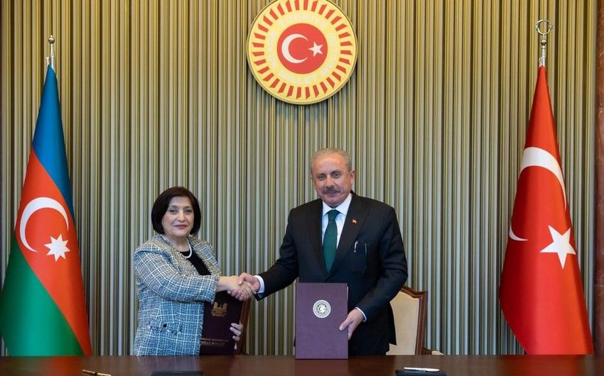Azərbaycanla Türkiyə arasında “Əməkdaşlıq Protokolu” imzalandı