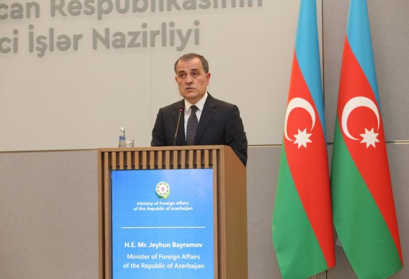 Ceyhun Bayramov: Laçın yolu açıqdır və bundan sonra da açıq olacaq