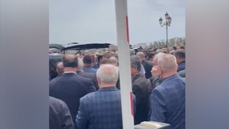 Xalq artisti son mənzilə “Kəmalə” rəqsinin sədaları ilə yola salındı -     FOTO