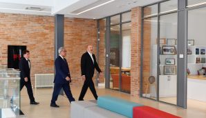 İlham Əliyev Qazax Müəllimlər Seminariyası ADA Universiteti Qazax Mərkəzində yaradılan şəraitlə tanış olub -     YENİLƏNDİ — foto 3