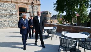 İlham Əliyev Qazax Müəllimlər Seminariyası ADA Universiteti Qazax Mərkəzində yaradılan şəraitlə tanış olub -     YENİLƏNDİ — foto 5