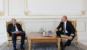 Prezident Rasim Balayevə “İstiqlal” ordenini təqdim etdi -           YENİLƏNDİ — foto 3