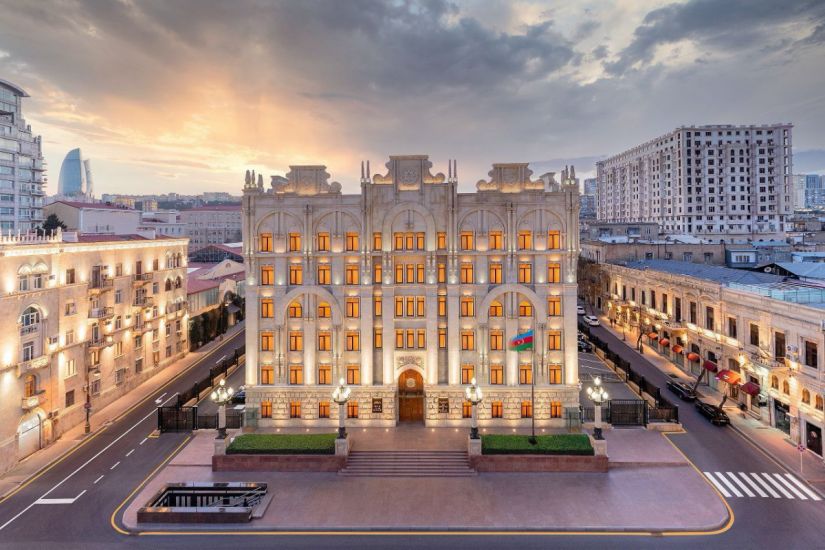 DİN-ə vətəndaşların bank kartı məlumatlarını aldadıb almaqla daha 23 fakt daxil olub
