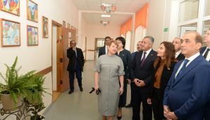 Həştərxan vilayətində Ümummilli Lider Heydər Əliyevin 100 illik yubileyinə həsr olunmuş təntənəli tədbir keçirilib -       FOTOLAR — foto 5