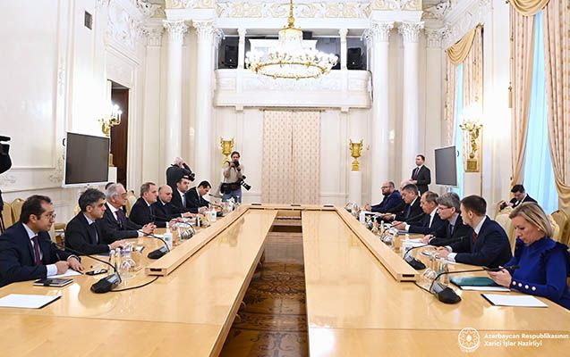 Ceyhun Bayramovla Lavrovun müzakirə etdiyi mövzular açıqlandı