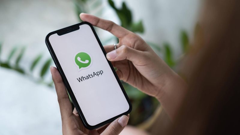 Bəzi “WhatsApp” istifadəçiləri bloklanacaqlar
