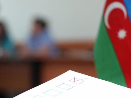 DSK sədri seçki dairəsindən oğurluq edib?