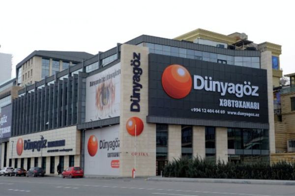 Efirlərdə bəh-bəhlə reklam olunan Dünya Göz Xəstəxanası vergidən yayınır? -    300 min manatlıq borc - FOTOFAKT