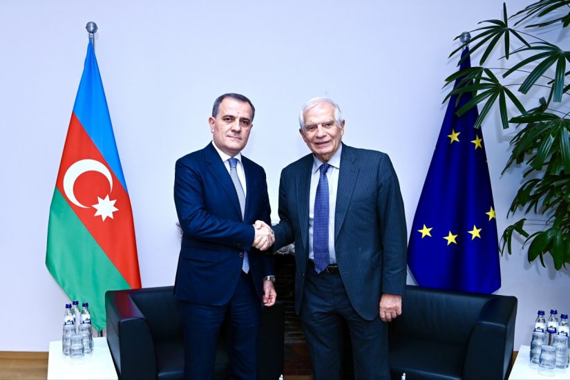 Ceyhun Bayramov Borellə görüşdü