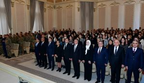 Abşeron rayonunda Ümummilli Lider Heydər Əliyevin əziz xatirəsi dərin ehtiramla yad edilib -     FOTOLAR — foto 3