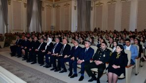 Abşeron rayonunda Ümummilli Lider Heydər Əliyevin əziz xatirəsi dərin ehtiramla yad edilib -     FOTOLAR — foto 7