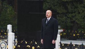 Prezident İlham Əliyev Ümummilli Lider Heydər Əliyevin məzarını ziyarət etdi -       YENİLƏNDİ — foto 10