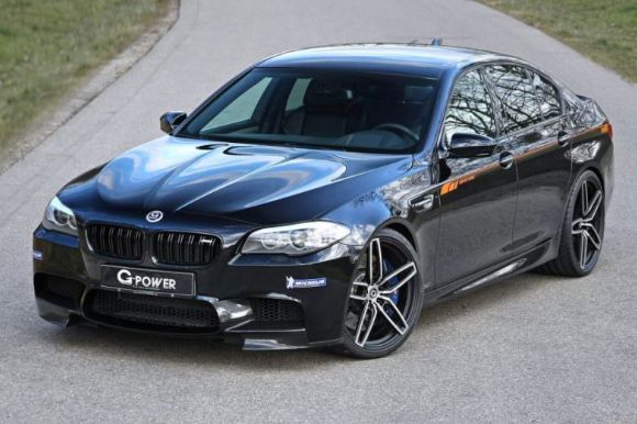 İdarəetməni itirən BMW su kanalına aşdı -       ANBAAN VİDEO