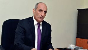 Keçmiş nazir prezidentliyə namizəd oldu -       FOTO — foto 1