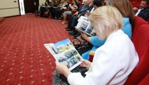 Ulu Öndər Heydər Əliyevin 100 illiyinə həsr olunmuş jurnal işıq üzü görüb -         FOTOLAR — foto 4