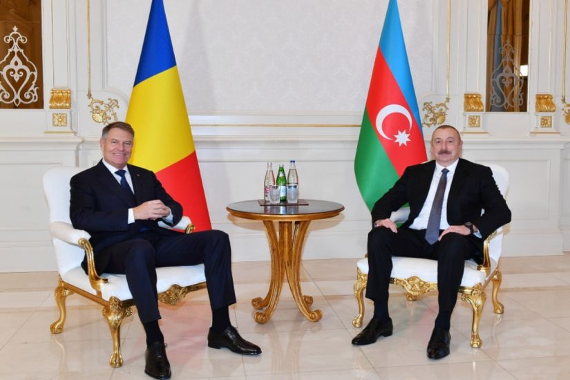 Azərbaycan və Rumıniya prezidentlərinin təkbətək görüşü olub