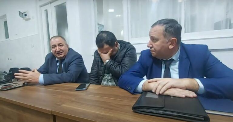 Bədxahların "reket sxodka"sı