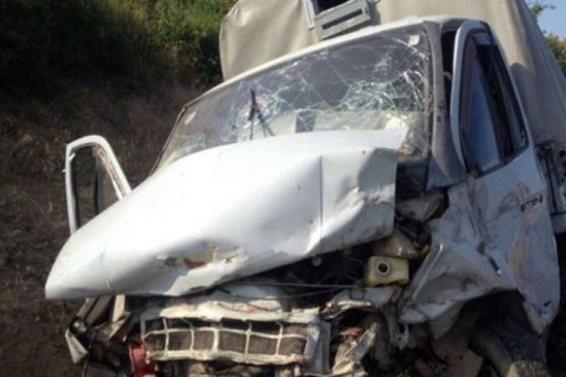 Cəlilabadda ağır yol qəzası olub, ölən və yaralanan var