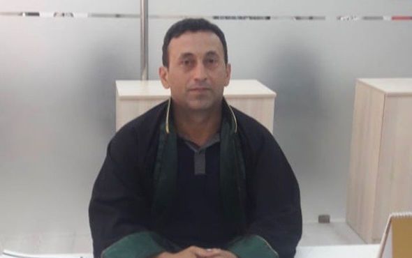 Azərbaycanda vəkil özünü asdı