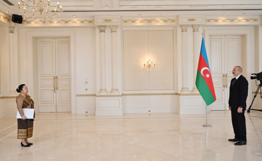 Prezident Laosun yeni səfirinin etimadnaməsini qəbul etdi -   YENİLƏNDİ