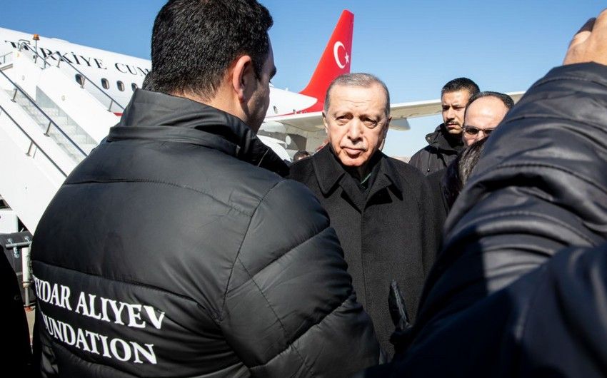 Ərdoğan Mehriban Əliyevanın tapşığı üzrə Qazintepdə olan Heydər Əliyev Fondunun nümayəndələri ilə görüşdü